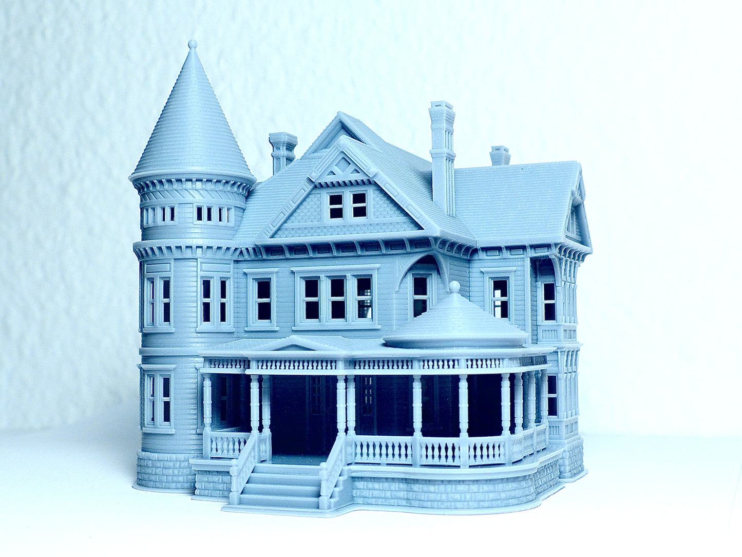N Scale Queen Anne Victorian House - Diorama Resin Model (1:160) - Building#36D