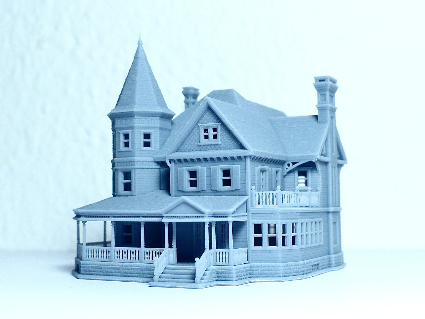 Z Scale Queen Anne Victorian House - Resin Diorama Building Model (1:220) - Building#36C