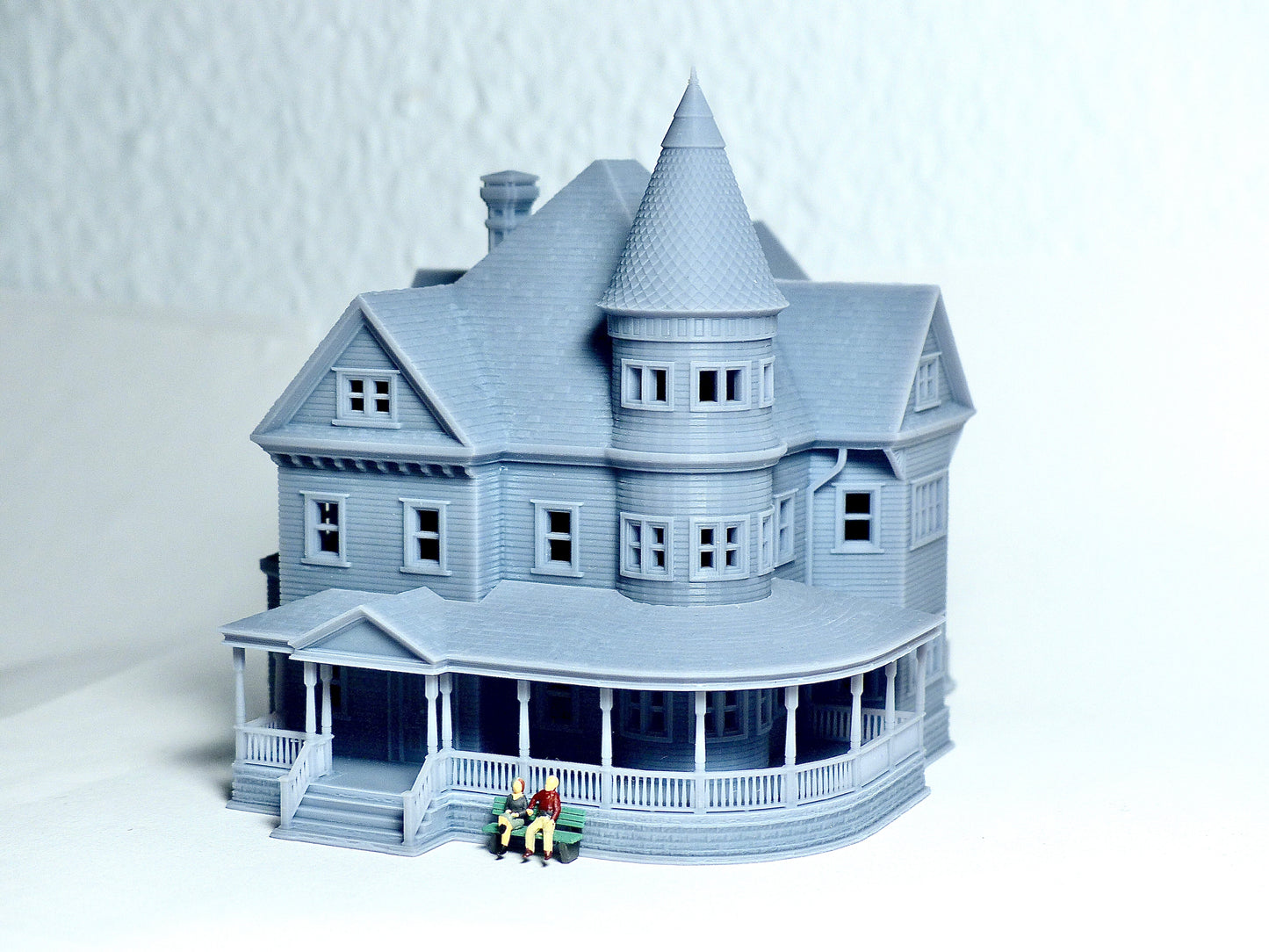 N Scale Queen Anne Victorian House - Diorama Resin Model (1:160) - Building#36